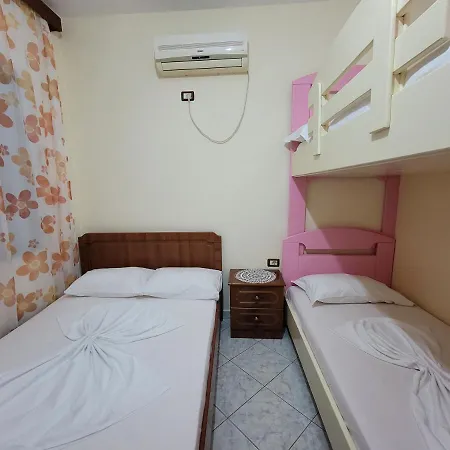 Petrefi 3* Ksamil