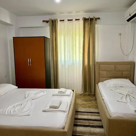 Petrefi 卡萨米尔