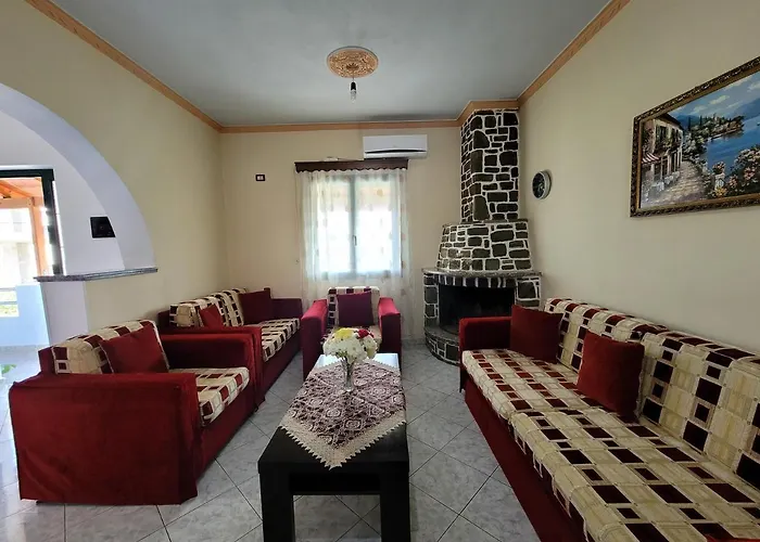 Petrefi Ксамил